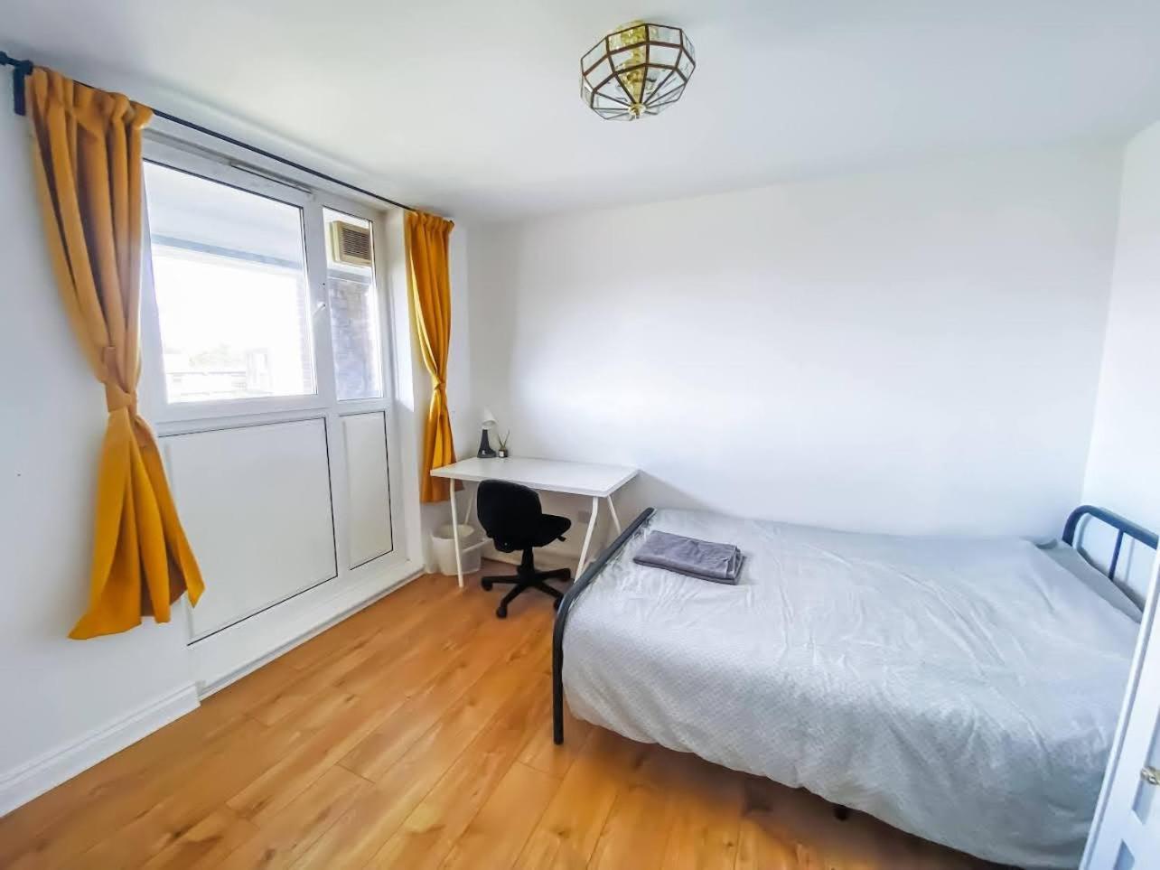 Spacious Room With City Skyline Views Close To London Eye Dış mekan fotoğraf